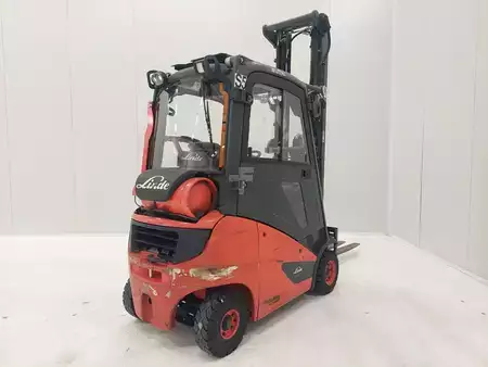 Carretilla elevadora GLP 2016  Linde H16T-01 (3)
