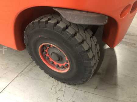 Dieselstapler 2017  Linde H80D (15)