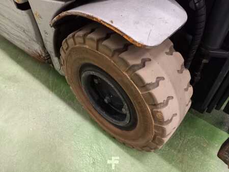 Elektromos 4 kerekű 2014  Still RX 20-16 (12)