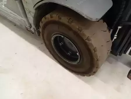 Chariots électriques à 4 roues 2015  Still RX 20-16 (13)