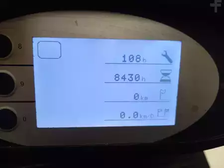 Chariots électriques à 4 roues 2015  Still RX 20-16 (9)