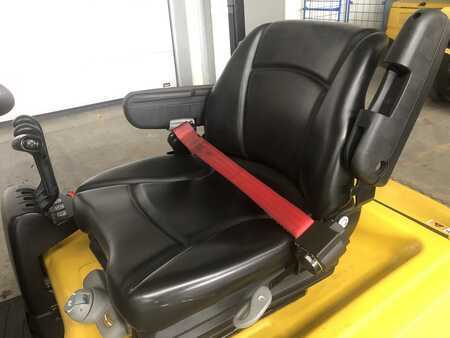 Chariots électriques à 4 roues 2015  Yale ERP20VT (5)
