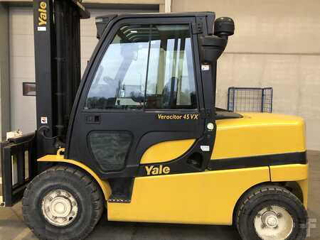 Diesel truck 2017  Yale GDP45VX6 (2)