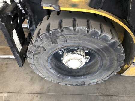 Diesel heftrucks 2017  Yale GDP30VX (10)
