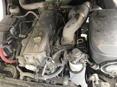 Diesel heftrucks 2017  Yale GDP30VX (9)