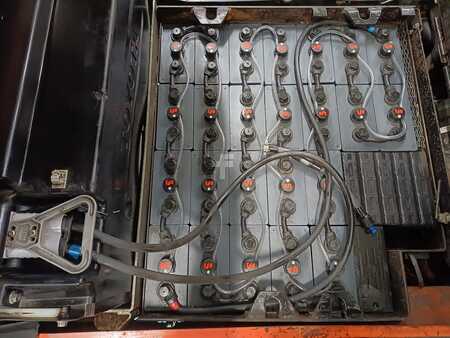 Chariots électriques à 4 roues 2008  Toyota 7FB15 (11)