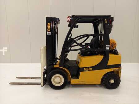 LPG heftrucks 2017  Yale GLP25VX (1)