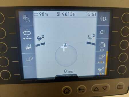 Elektromos 4 kerekű 2019  Still RX 20-14C (7)