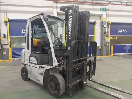 Nestekaasutrukki 2014  Unicarriers U1D2A25LQ (1)