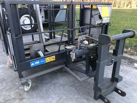 Teleskopstapler-Starr 2006  Merlo P101.10 HM (18)