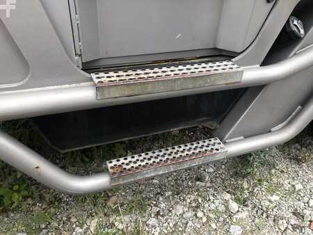 Teleskopstapler-Starr 2006  Merlo P101.10 HM (28)