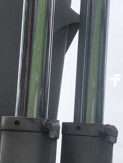 Teleskopstapler-Starr 2006  Merlo P101.10 HM (33)