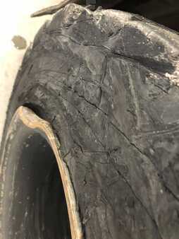 Dieselový VZV 2019  Hyster H8.0FT6 (18)