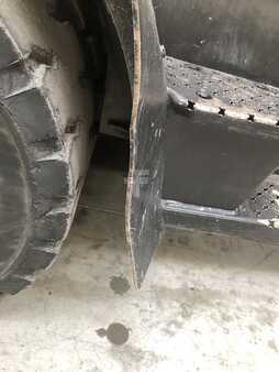 Dieselový VZV 2019  Hyster H8.0FT6 (19)