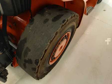 LPG VZV 2014  Linde H25T-05 (8)