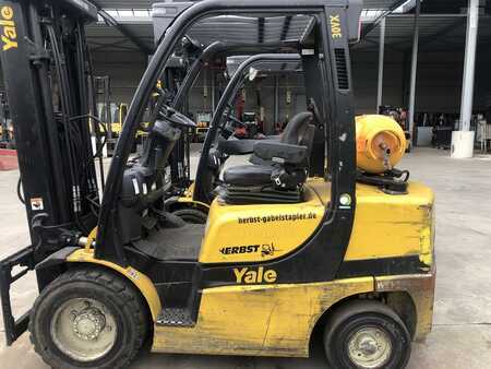 Chariots élévateurs GPL 2019  Yale GLP30VX (2)