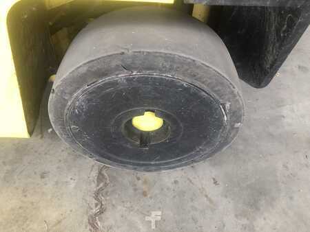 Gas gaffeltruck 2005  Hyster S7.00XL (12)