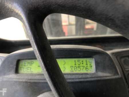 Chariots élévateurs diesel 2014  Yale GDP35VX (8)