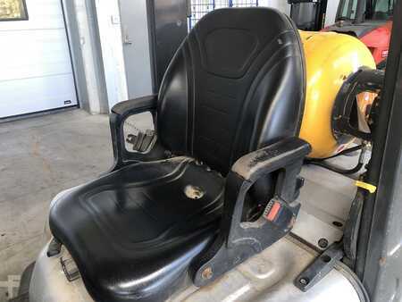 Empilhador a gás 2012  Nissan P1D1A18LQ (5)