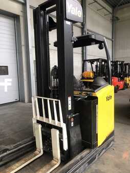 Chariots à mât rétractable 2017  Yale MR25 (4)