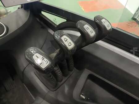 Sähkö - 4 pyör 2018  Still RX 20-20 (4)