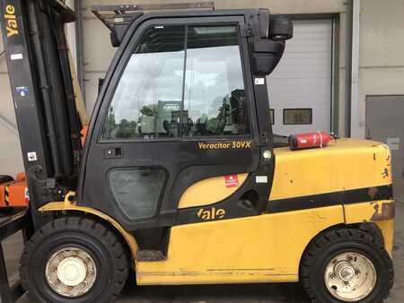 Diesel heftrucks 2013  Yale GDP50VX (2)