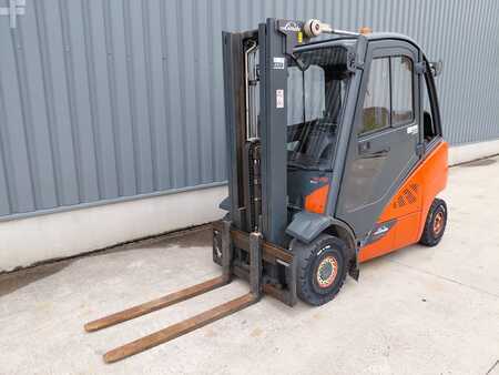 Carrelli elevatori GPL 2018  Linde H25T-02 (1)