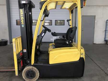 Elektryczne 4-kołowe 2018  Hyster J1.5XNT (2)