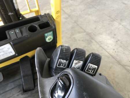 Elektryczne 4-kołowe 2017  Hyster J1.5XNT (6)