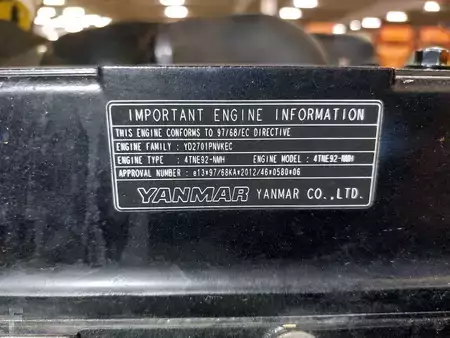 Diesel truck 2017  Yale GDP25VX (12)