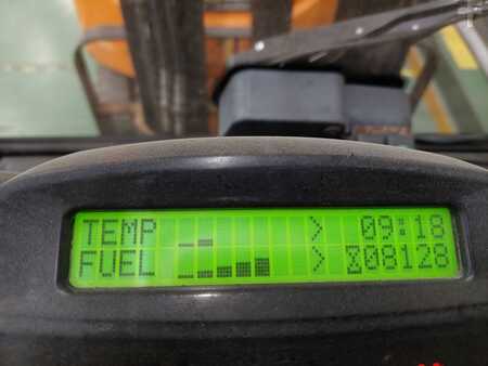 Diesel gaffeltruck 2017  Yale GDP25VX (3)