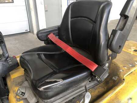 Chariots électriques à 4 roues 2017  Yale ERP35VL (5)