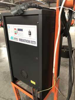 Chariots électriques à 4 roues 2020  Yale ERP35VL (11)