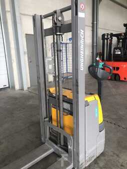 Apilador eléctrico 2017  Jungheinrich EJC 110 (2)