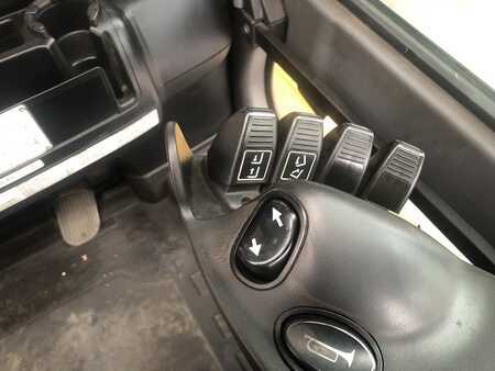 Diesel gaffeltruck 2018  Yale GDP80VX9 (7)