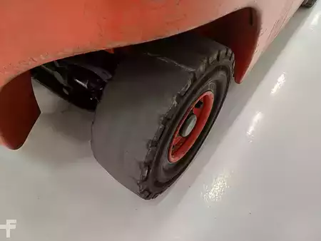 Chariots élévateurs GPL 2018  Linde H18T-01 (13)