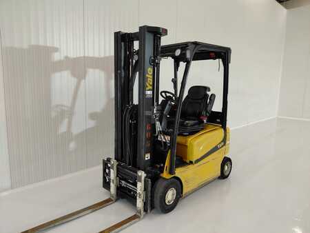Elektro čtyřkolový VZV 2019  Yale ERP16VF (1)