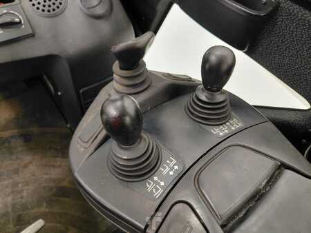 Carrelli elevatori diesel 2019  Linde H25D-02 (10)