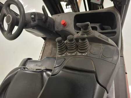 Eléctrica de 4 ruedas 2020  Linde E16P-02 (8)