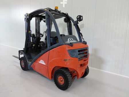 Carrelli elevatori GPL 2005  Linde H25T (3)
