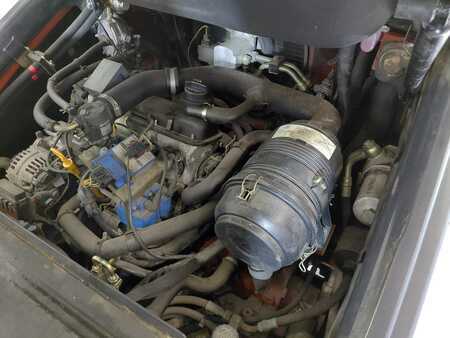 Carrelli elevatori GPL 2005  Linde H25T (6)