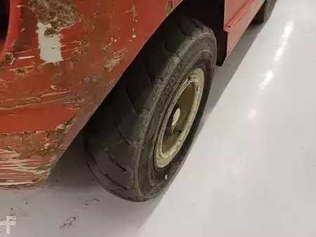 Навантажувачі підвищеної прохідності 2003  Manitou MSI30 D BUGGIE (15)