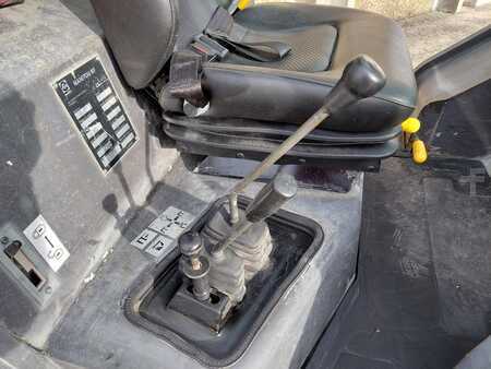 Maastotrukki 2003  Manitou MSI30 D BUGGIE (7)