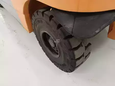 Carrelli elevatori GPL 2019  Still RX 70-16T (13)