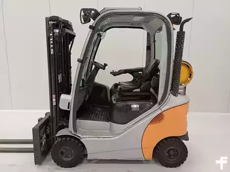 Carrelli elevatori GPL 2019  Still RX 70-16T (3)