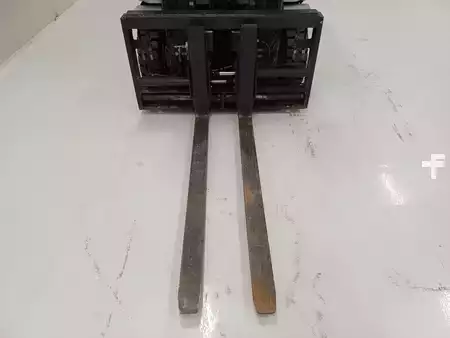 Carrelli elevatori GPL 2019  Still RX 70-16T (6)