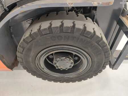 Gasoltruck 2014  Toyota 02-8FGF25 (14)