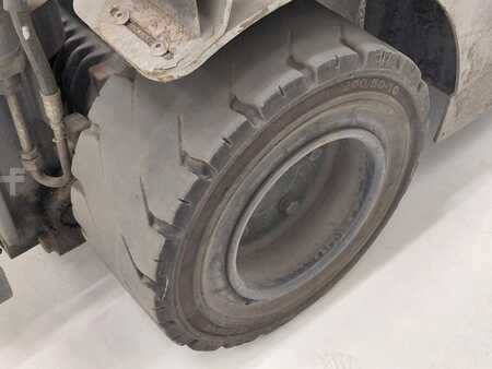 Gázüzemű targoncák 2015  Still RX 70-18T (19)