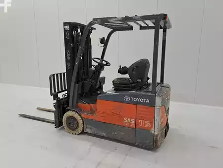 Chariots électriques à 4 roues 2009  Toyota 7FBEF15 (2)