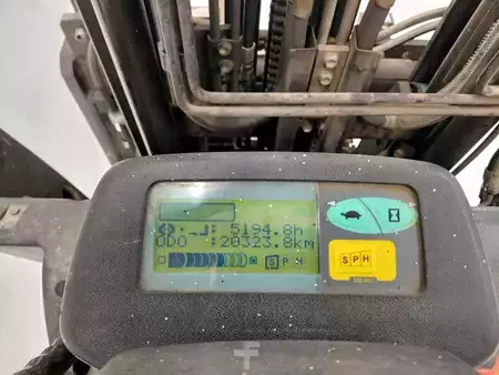 Chariots électriques à 4 roues 2009  Toyota 7FBEF15 (9)